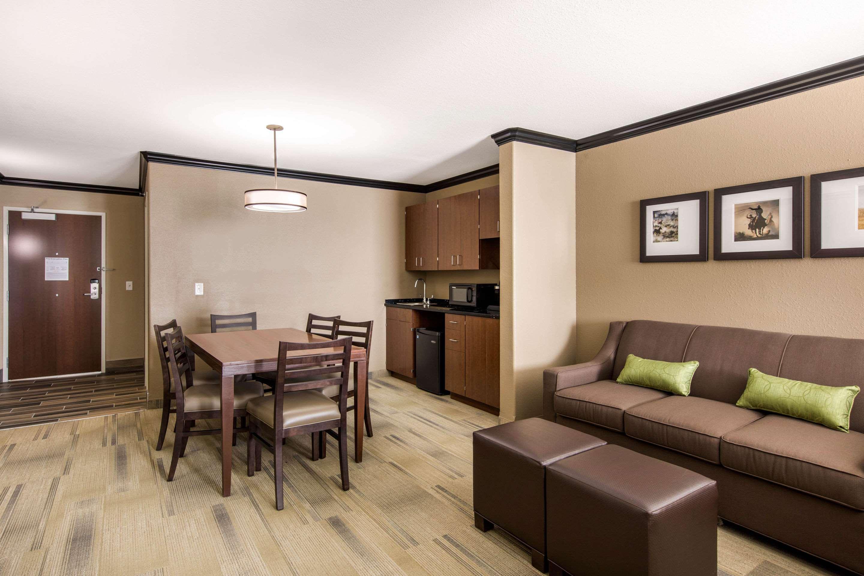 Comfort Suites Liberal Exteriér fotografie