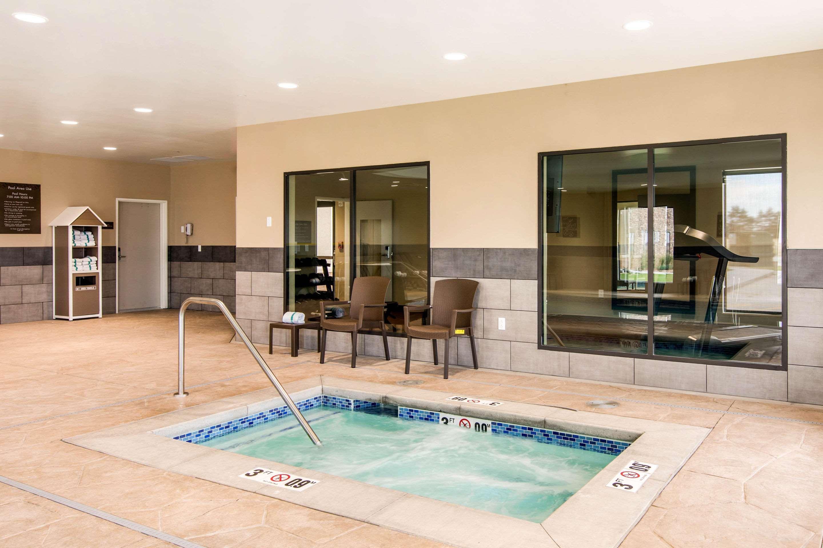 Comfort Suites Liberal Exteriér fotografie